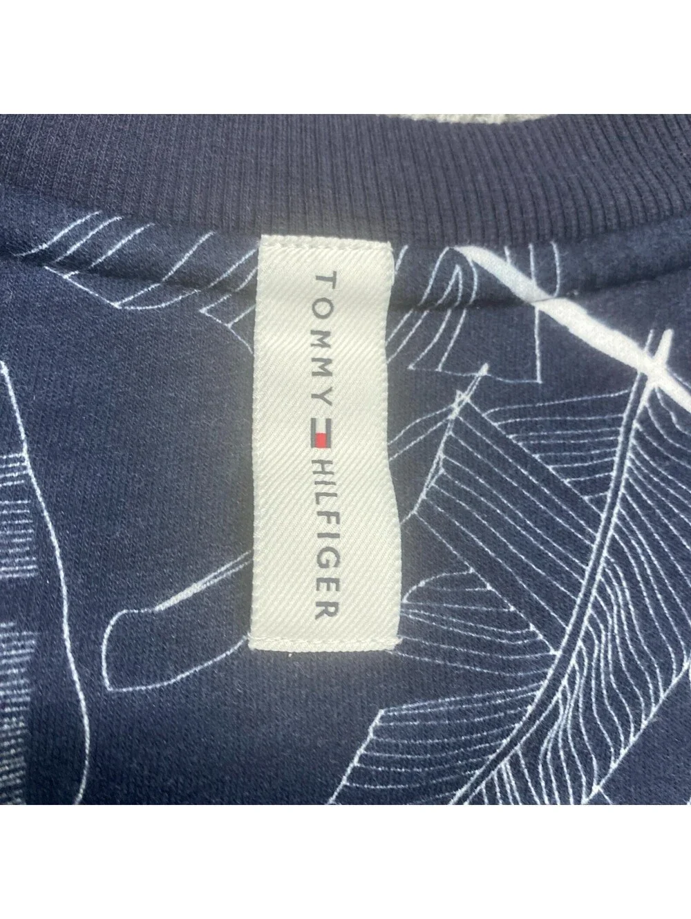 Tommy Hilfiger Sleepwear Mens L Blue White Feather AOP Sweatshirt Long Sleeve